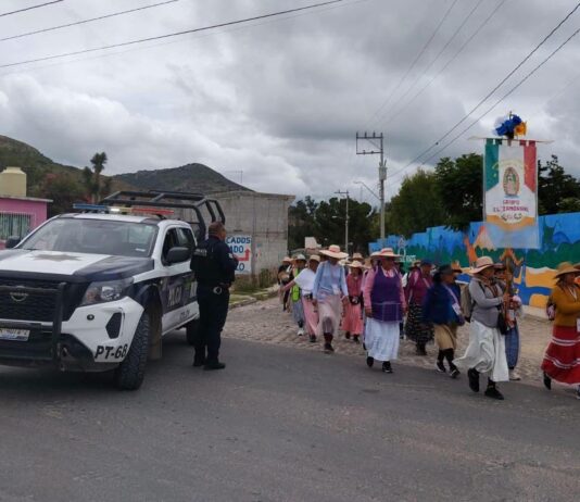 Brinda Seguridad y Protección Civil de Colón Resguardo a Columna de Peregrinas