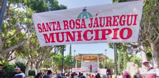 Ulises Gómez llamó a diputados de Morena a “no hacerse bueyes” y votar por Santa Rosa Jáuregui