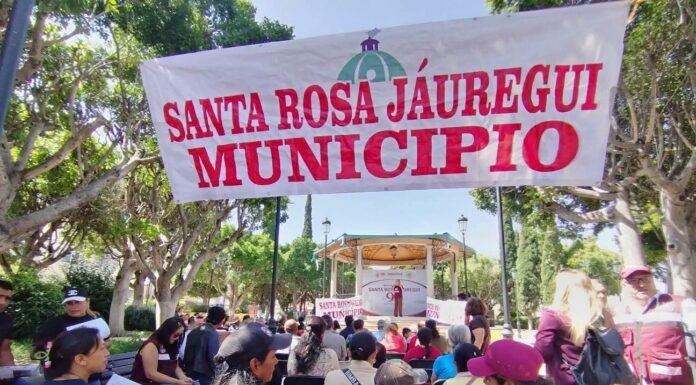 Ulises Gómez llamó a diputados de Morena a “no hacerse bueyes” y votar por Santa Rosa Jáuregui