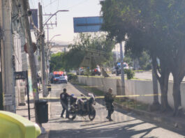 Hombre pierde la vida tras atentar contra sí mismo frente al Auditorio Josefa Ortiz de Domínguez