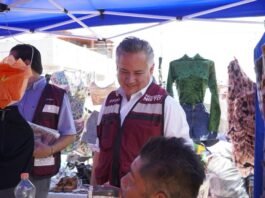 Santiago Nieto encabeza brigadeo en Querétaro y ratifica su militancia en Morena