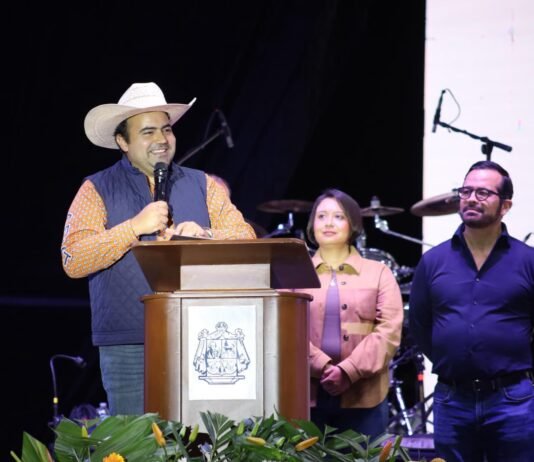 Inaugura Gaspar Trueba el Festival Xönthe 2026 “La Vendimia del Valle de Colón”