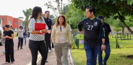 Chepe Guerrero atiende necesidades de vecinos de San Mateo