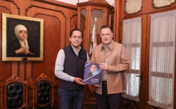 Chepe Guerrero entrega su Segundo Informe de Resultados al Gobernador