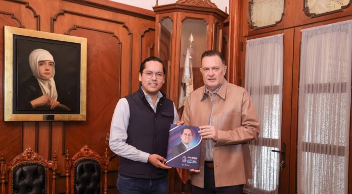 Chepe Guerrero entrega su Segundo Informe de Resultados al Gobernador