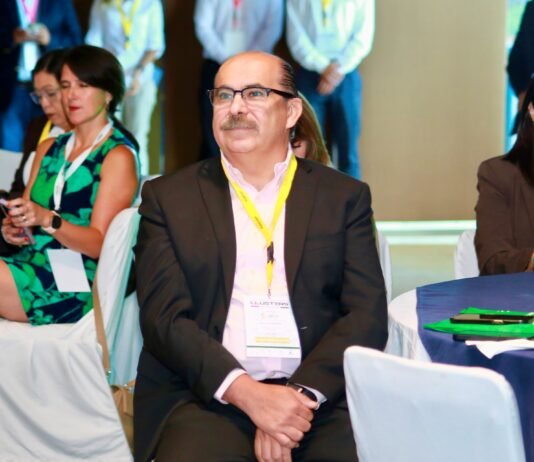 Inaugura Del Prete Primer Congreso Nacional de Clústers