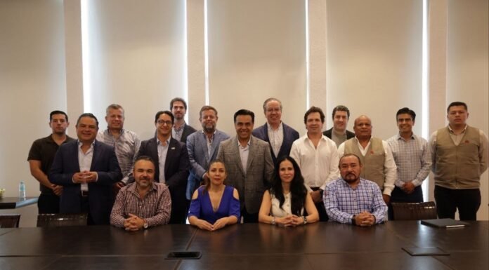 Fortalece Luis Nava coordinación entre Federación y municipios en materia de vivienda