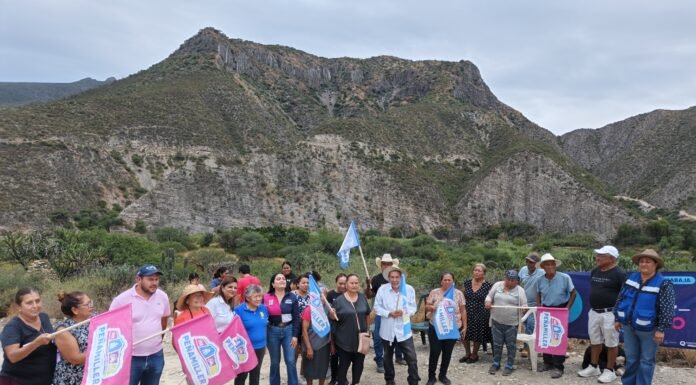 Presenta CEI obra de mejoramiento vial en El Álamo, Peñamiller