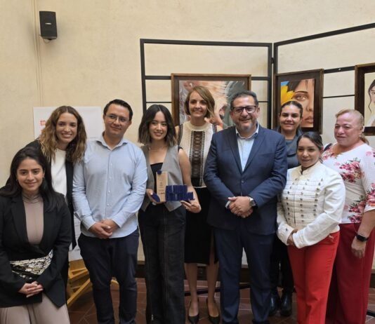 Inaugura López Birlain en el CEART la Galería RAQ