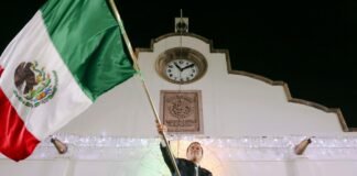 Chepe Guerrero encabeza el Grito de Independencia en Corregidora