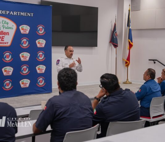 Corregidora fortalece a sus bomberos con entrenamiento internacional en McAllen