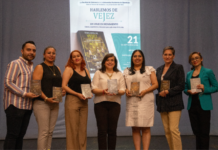 Presenta Enfermería UAQ el libro “Hablemos de vejez”