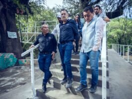 Acompaña Gobernador acciones para garantizar la movilidad de habitantes de Jalpan de Serra