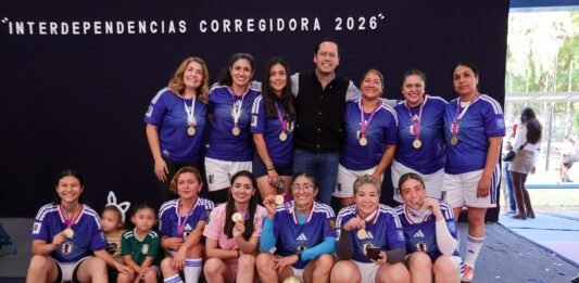 Chepe Guerrero premia a ganadores del Torneo Interdependencias Corregidora 2026