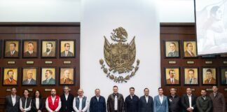 Se reúne Gobernador con director del INFONAVIT